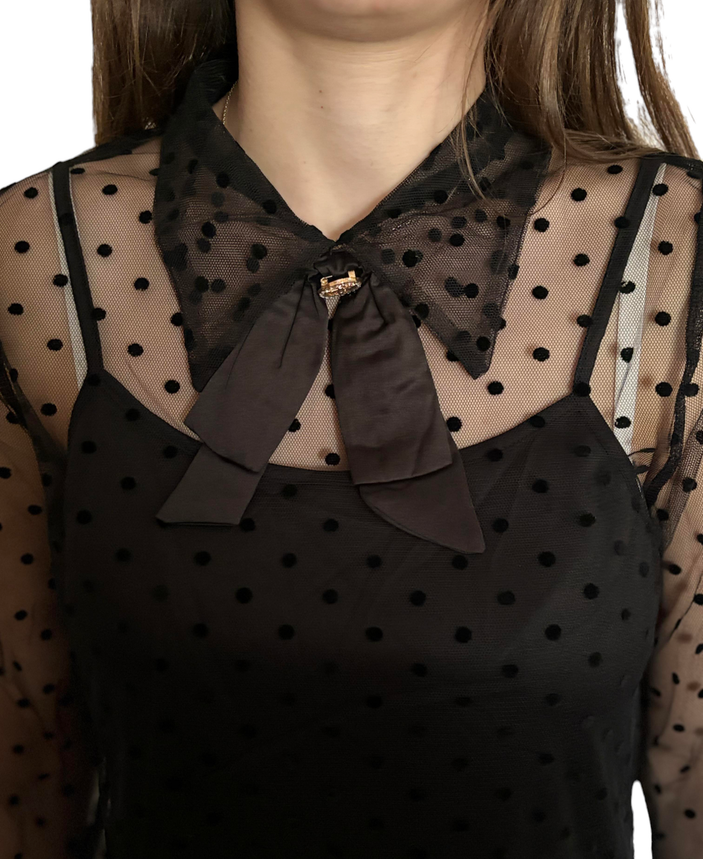 Blouse noir plumetis avec nœud au col